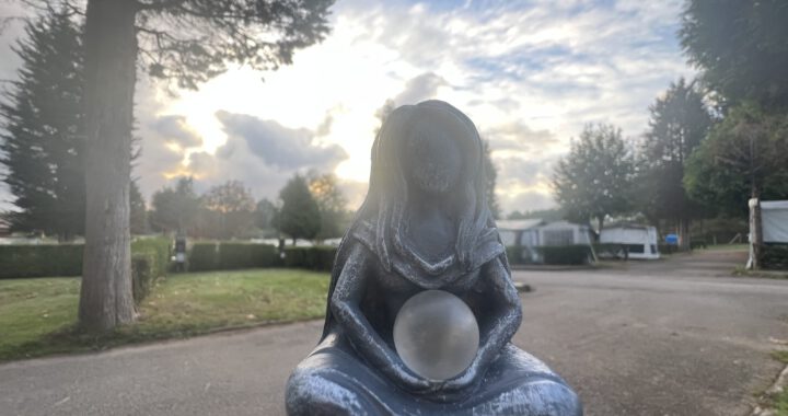 Tochter Gaias im Morgengrauen